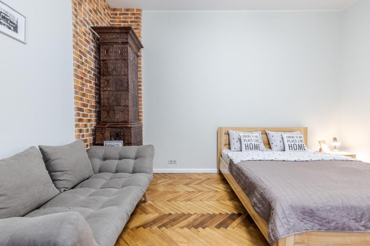 Inshiapartments On Teodora Square Liov Exterior foto