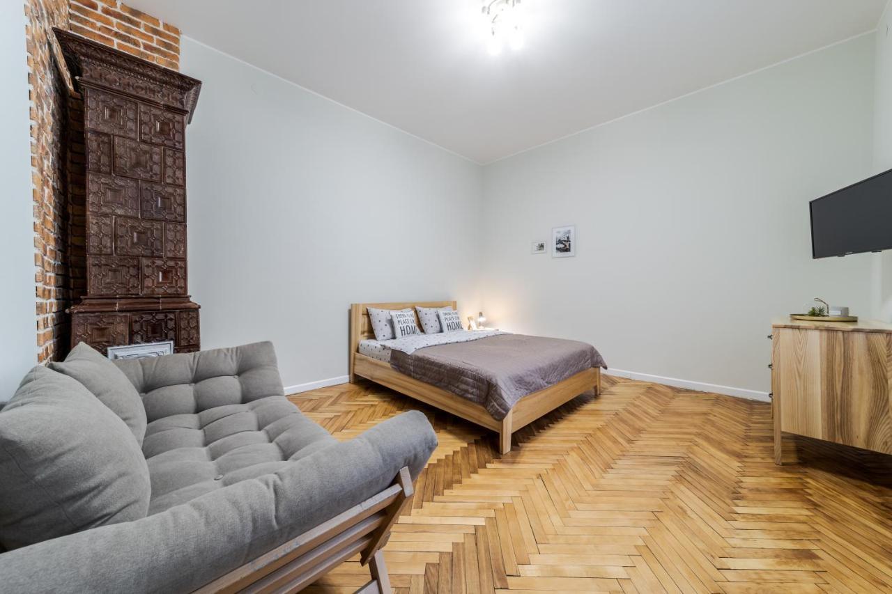 Inshiapartments On Teodora Square Liov Exterior foto